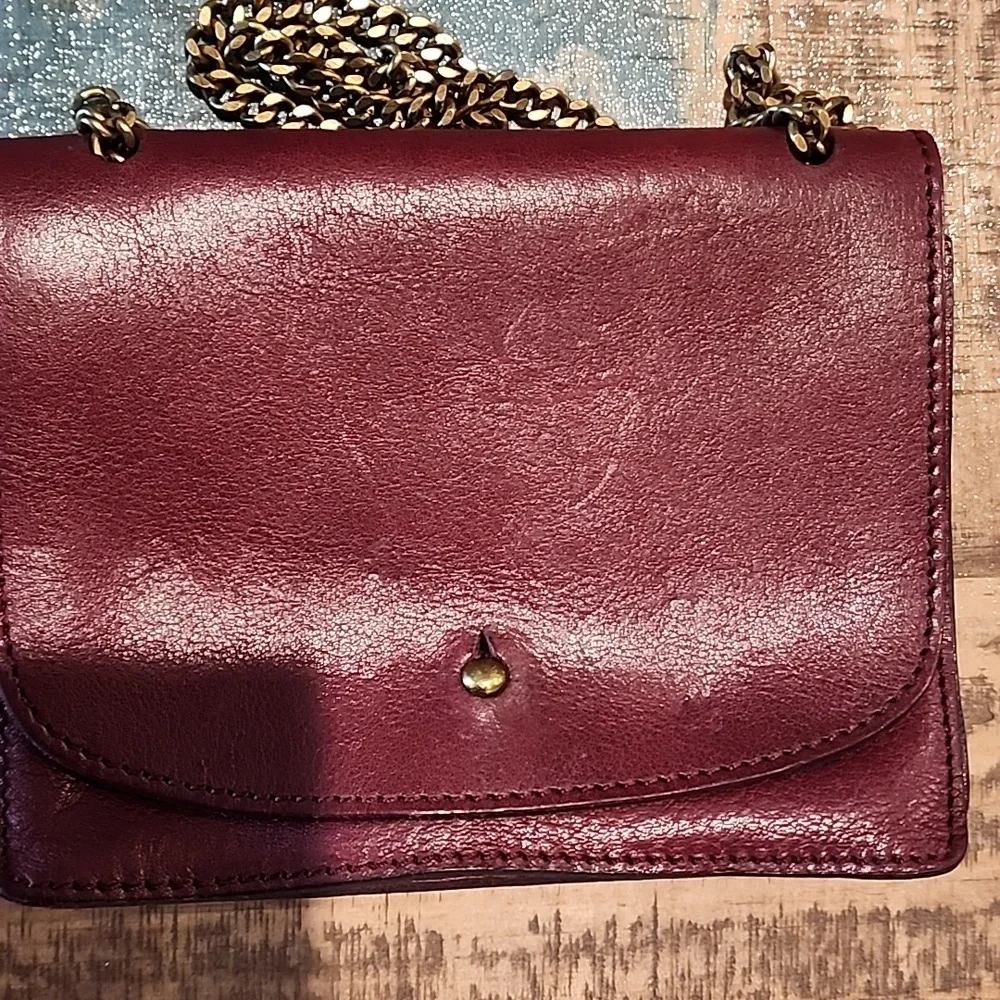 Maxwell Chain Crossbody - Picture 10 of 13